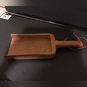 Vintage Scoop W Hanger